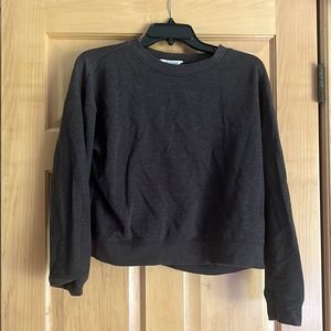 Medium crew neck